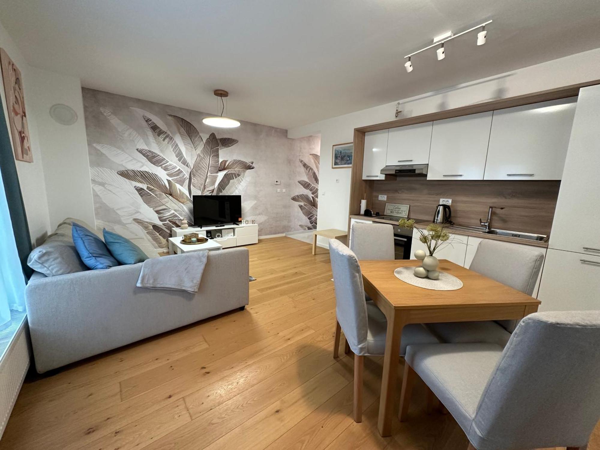 Thyke Apartment Крапінське Топліце Екстер'єр фото